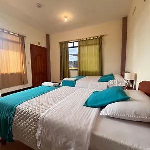 Casa Cascada 3* Puerto Ayora (Galapagos Islands)
